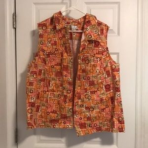 2XL CJ Banks vest. Like new wore a few times